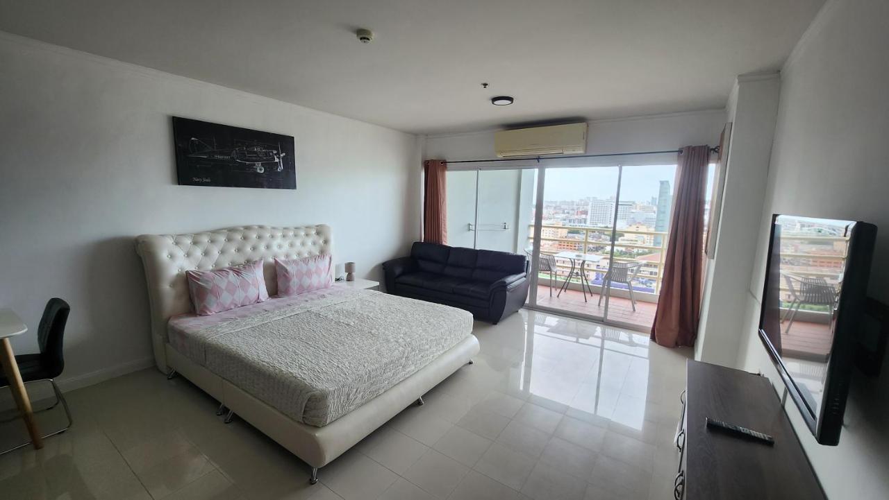 Condo Express View Talay 6 Pattaya Exterior photo