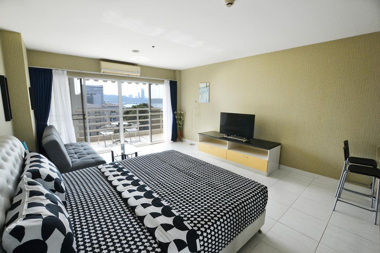 Condo Express View Talay 6 Pattaya Exterior photo