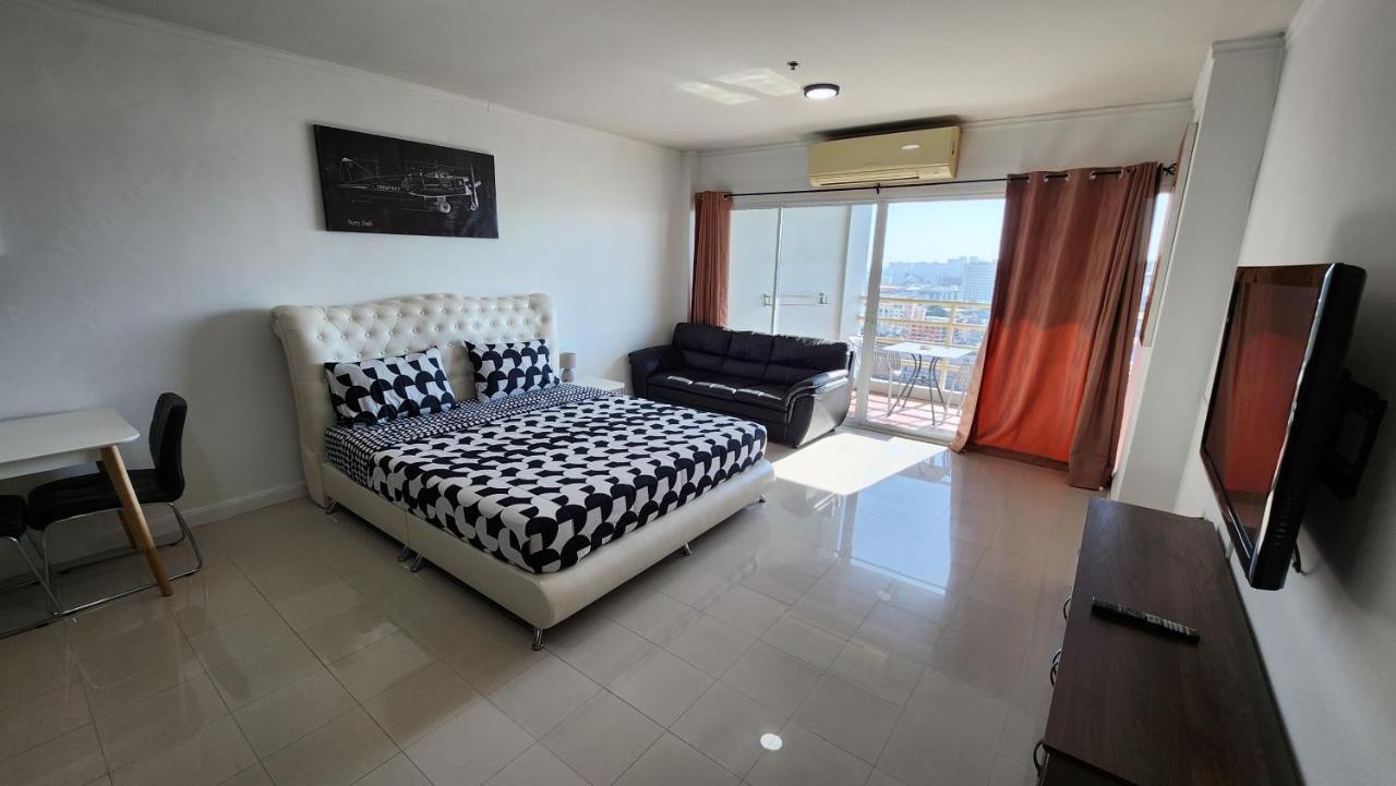 Condo Express View Talay 6 Pattaya Exterior photo