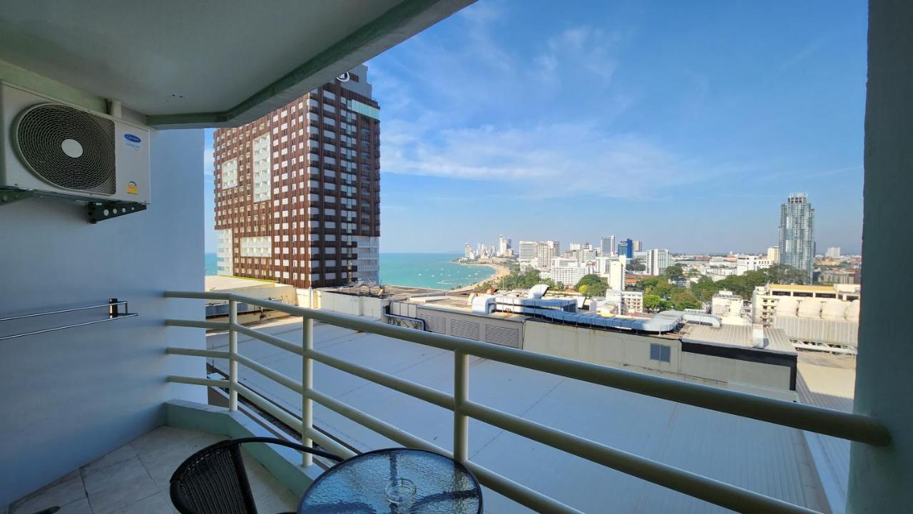 Condo Express View Talay 6 Pattaya Exterior photo