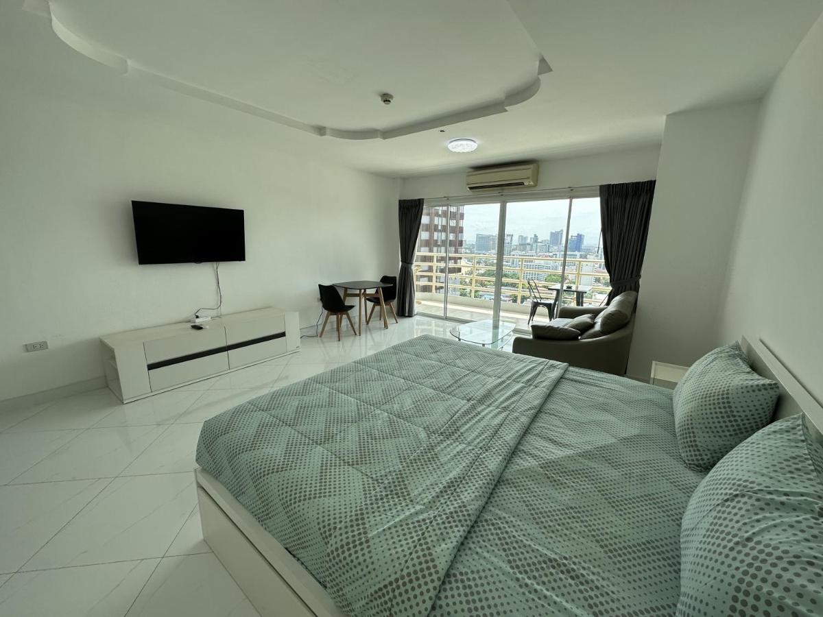 Condo Express View Talay 6 Pattaya Exterior photo