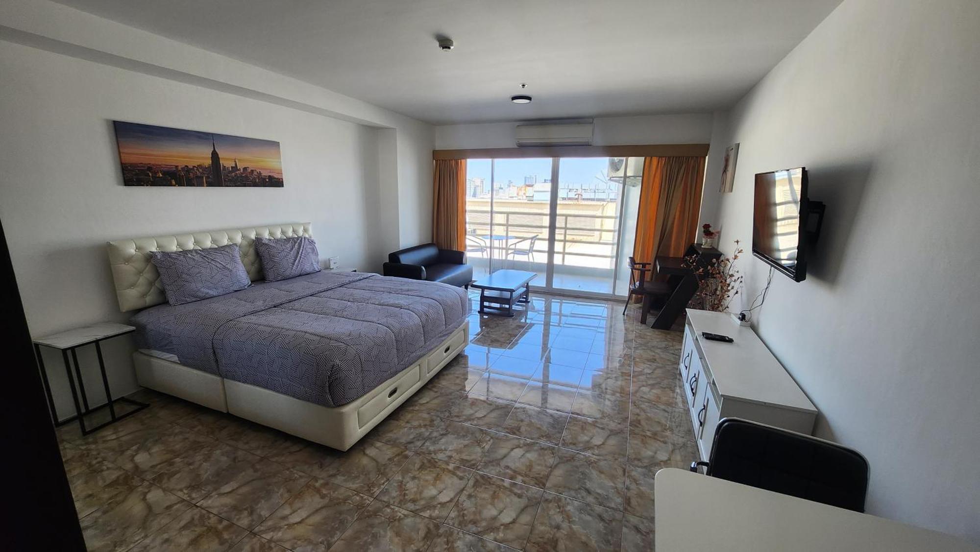 Condo Express View Talay 6 Pattaya Exterior photo