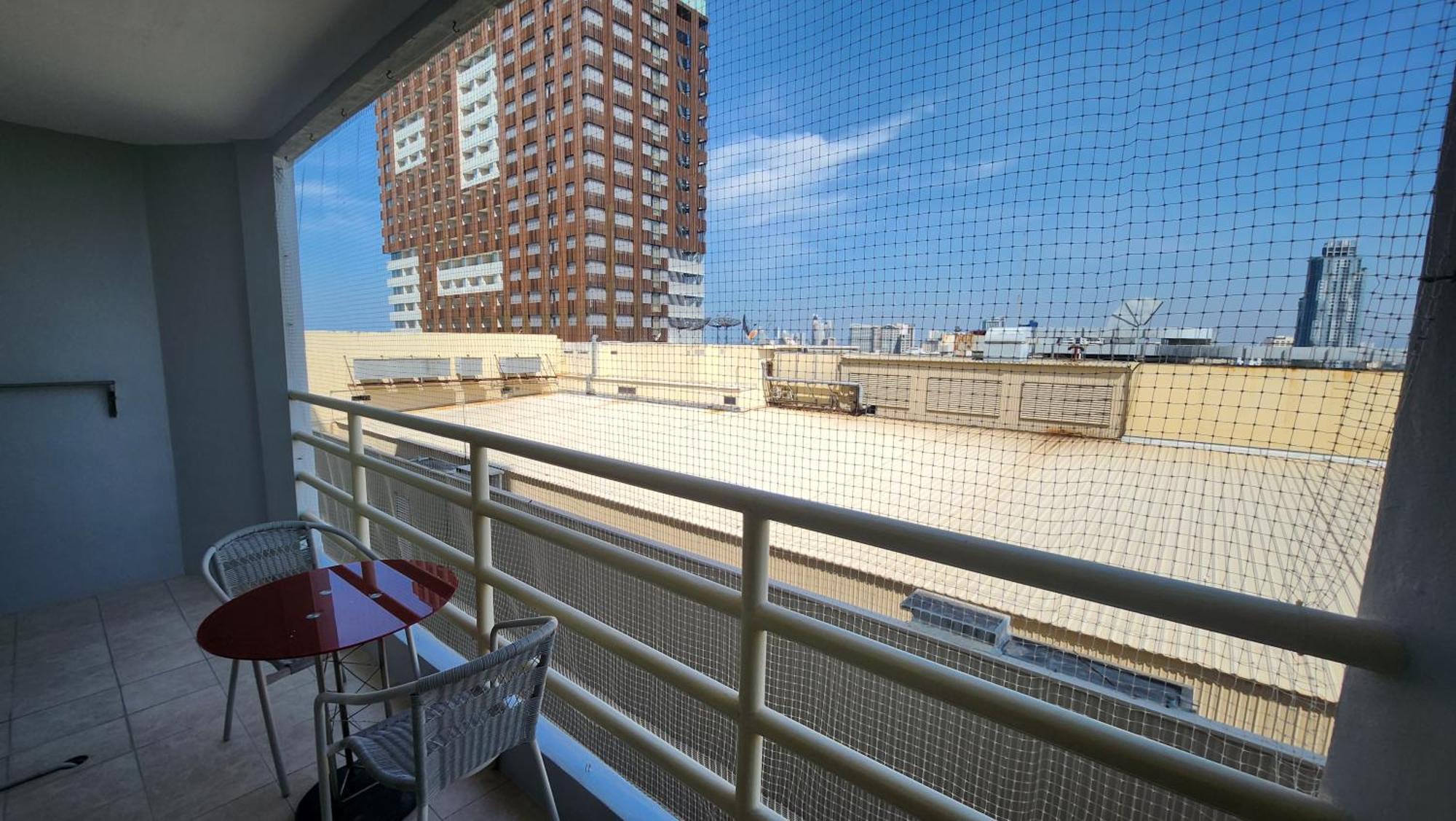 Condo Express View Talay 6 Pattaya Exterior photo