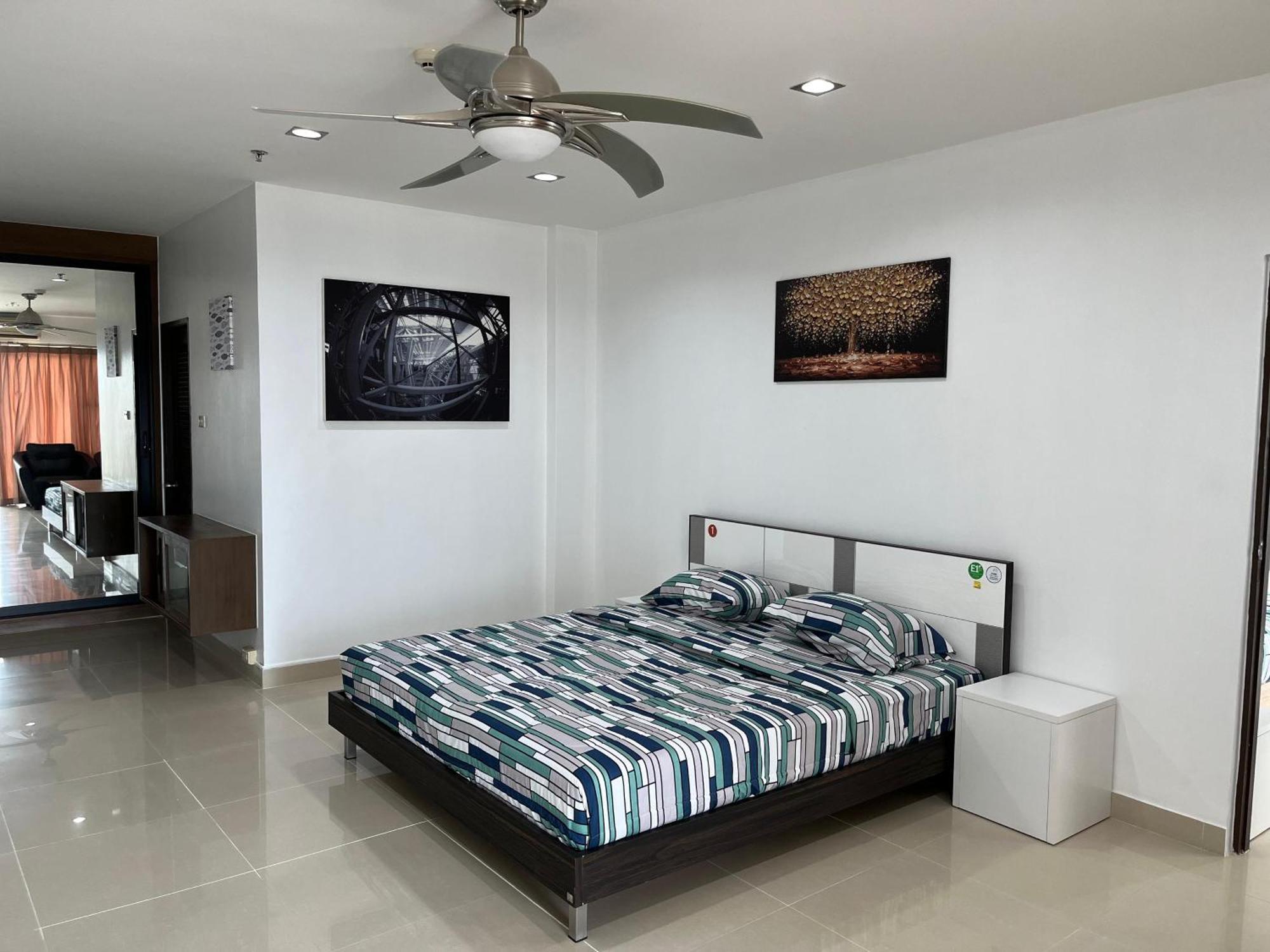 Condo Express View Talay 6 Pattaya Exterior photo