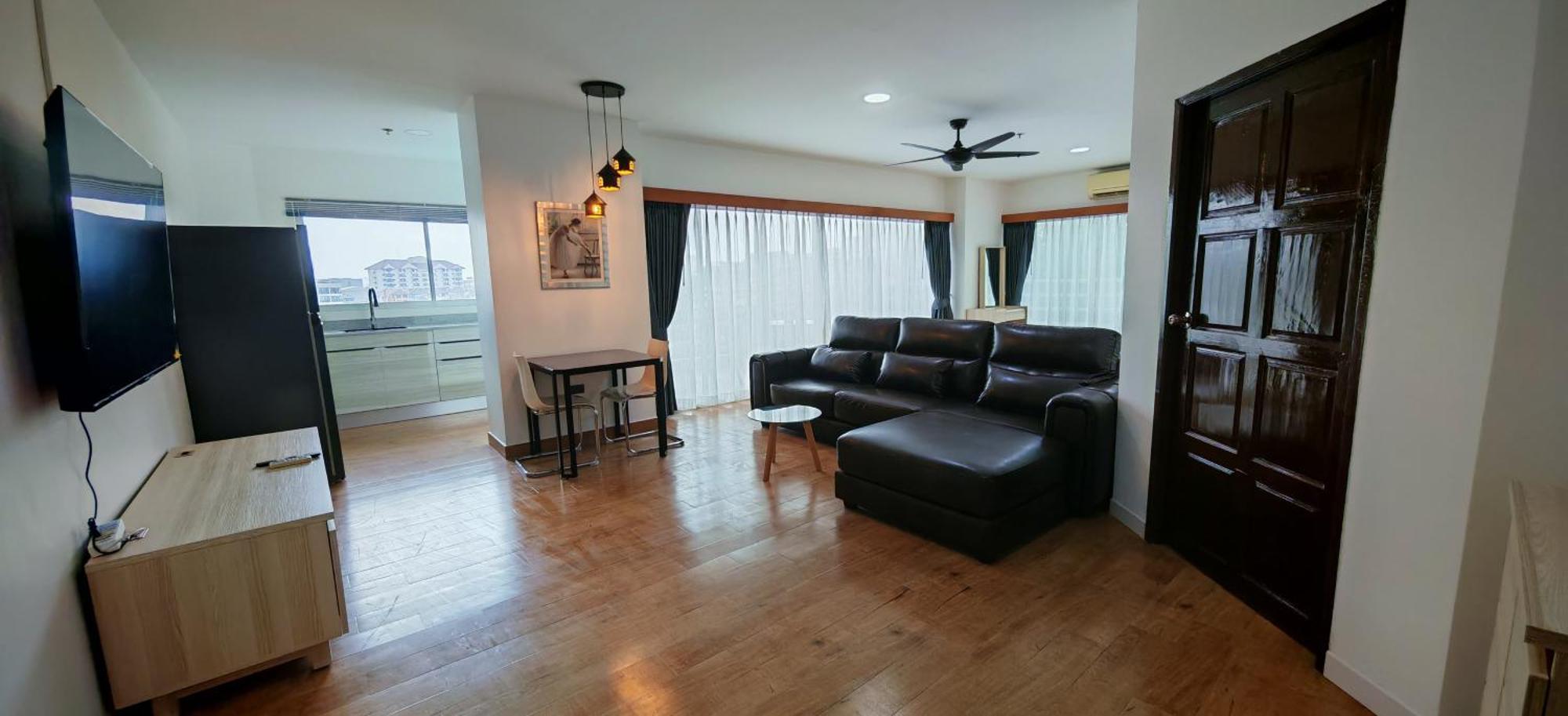 Condo Express View Talay 6 Pattaya Exterior photo