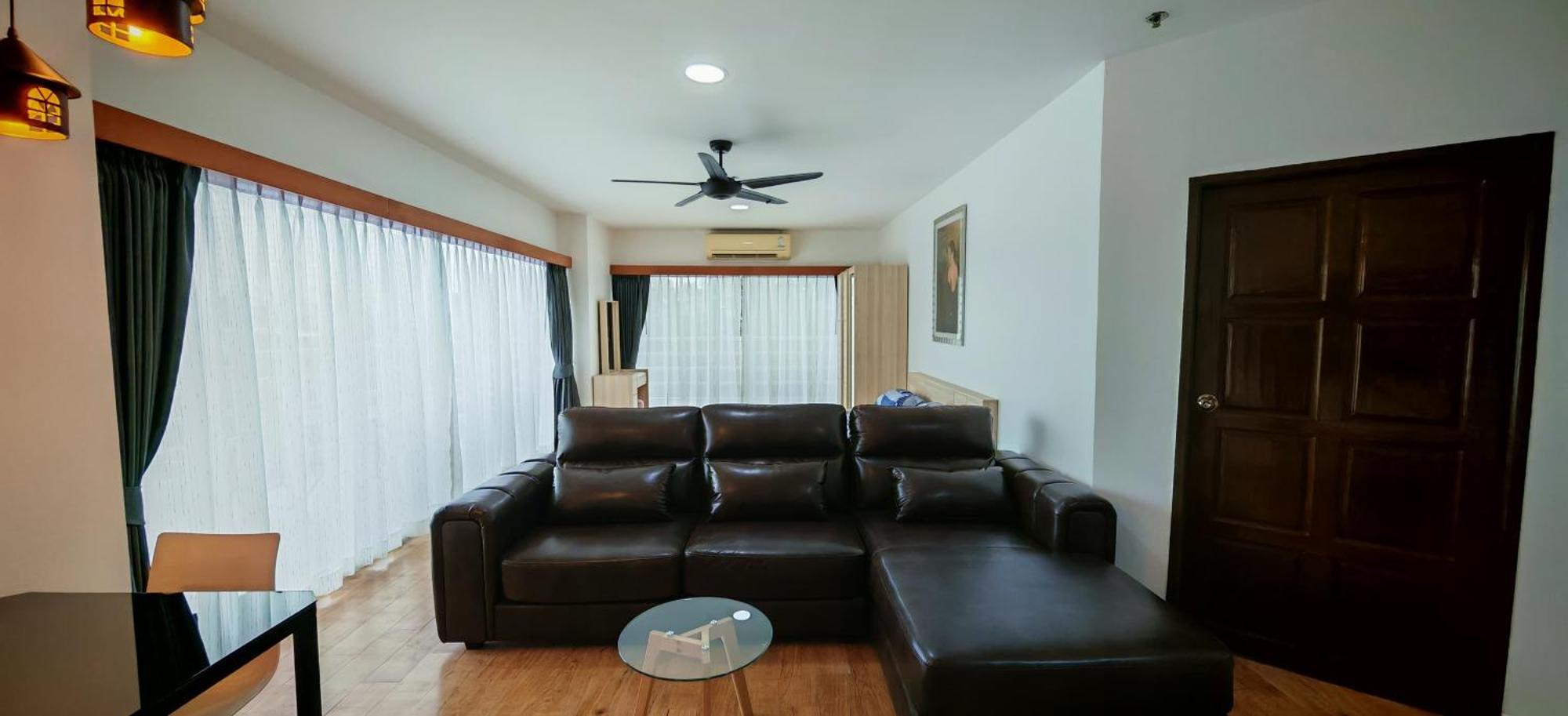 Condo Express View Talay 6 Pattaya Exterior photo