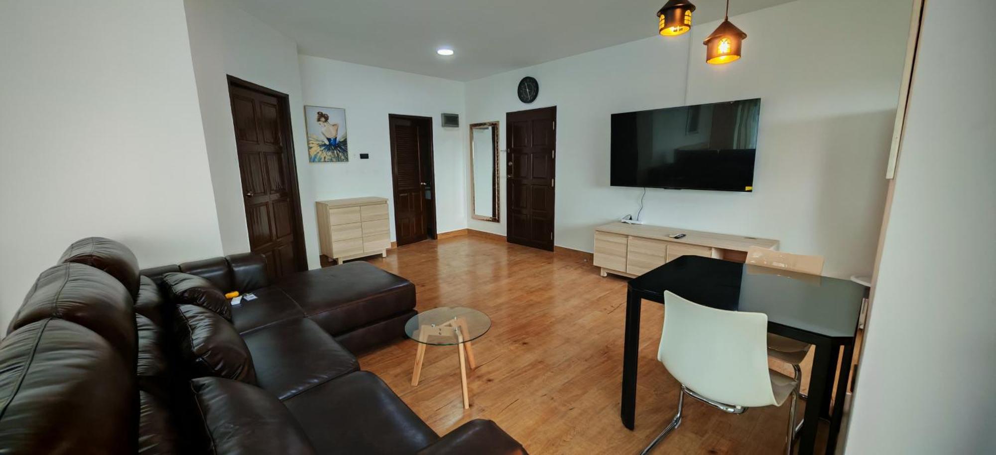 Condo Express View Talay 6 Pattaya Exterior photo