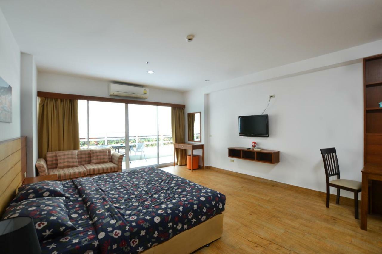 Condo Express View Talay 6 Pattaya Exterior photo