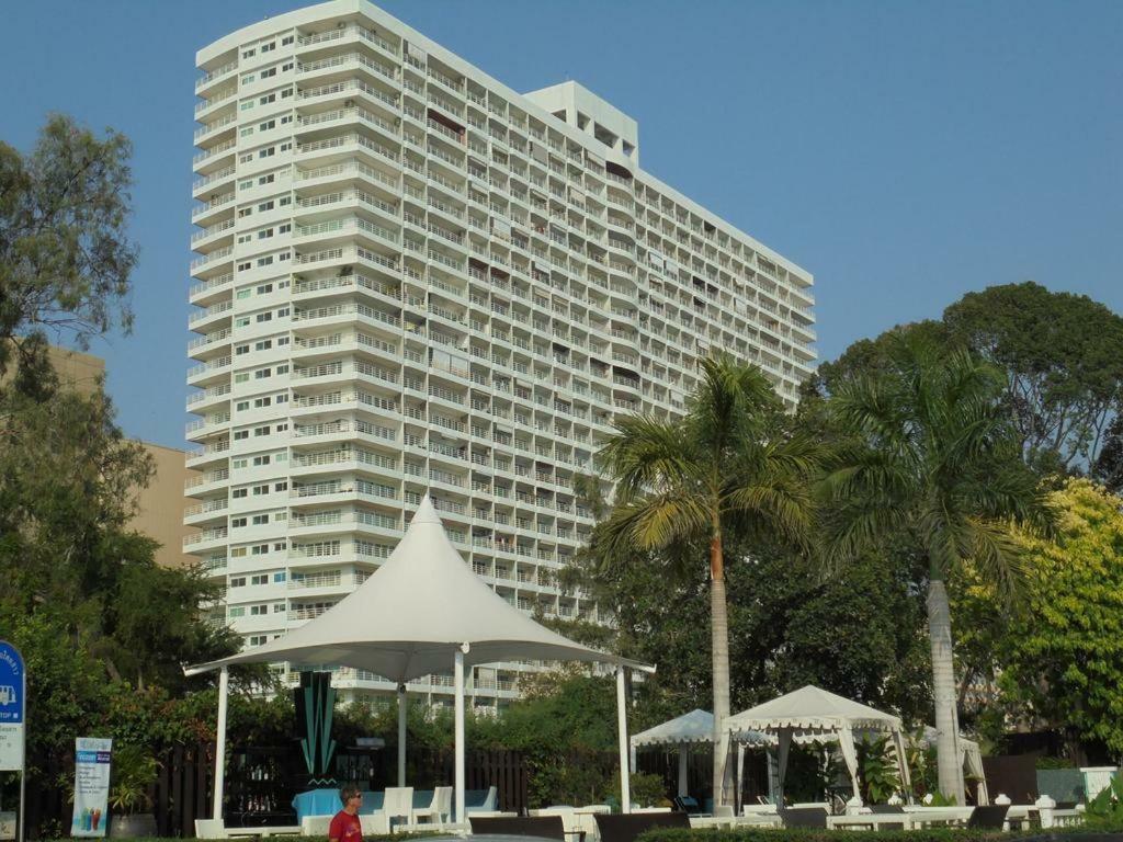 Condo Express View Talay 6 Pattaya Exterior photo